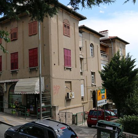 Apartment Krimeja غييكا المظهر الخارجي الصورة