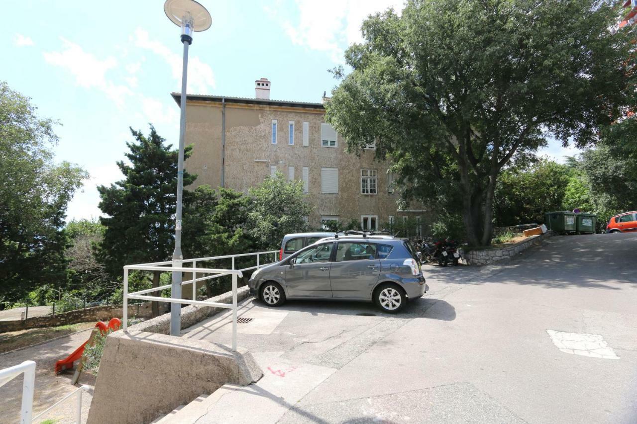 Apartment Krimeja غييكا المظهر الخارجي الصورة