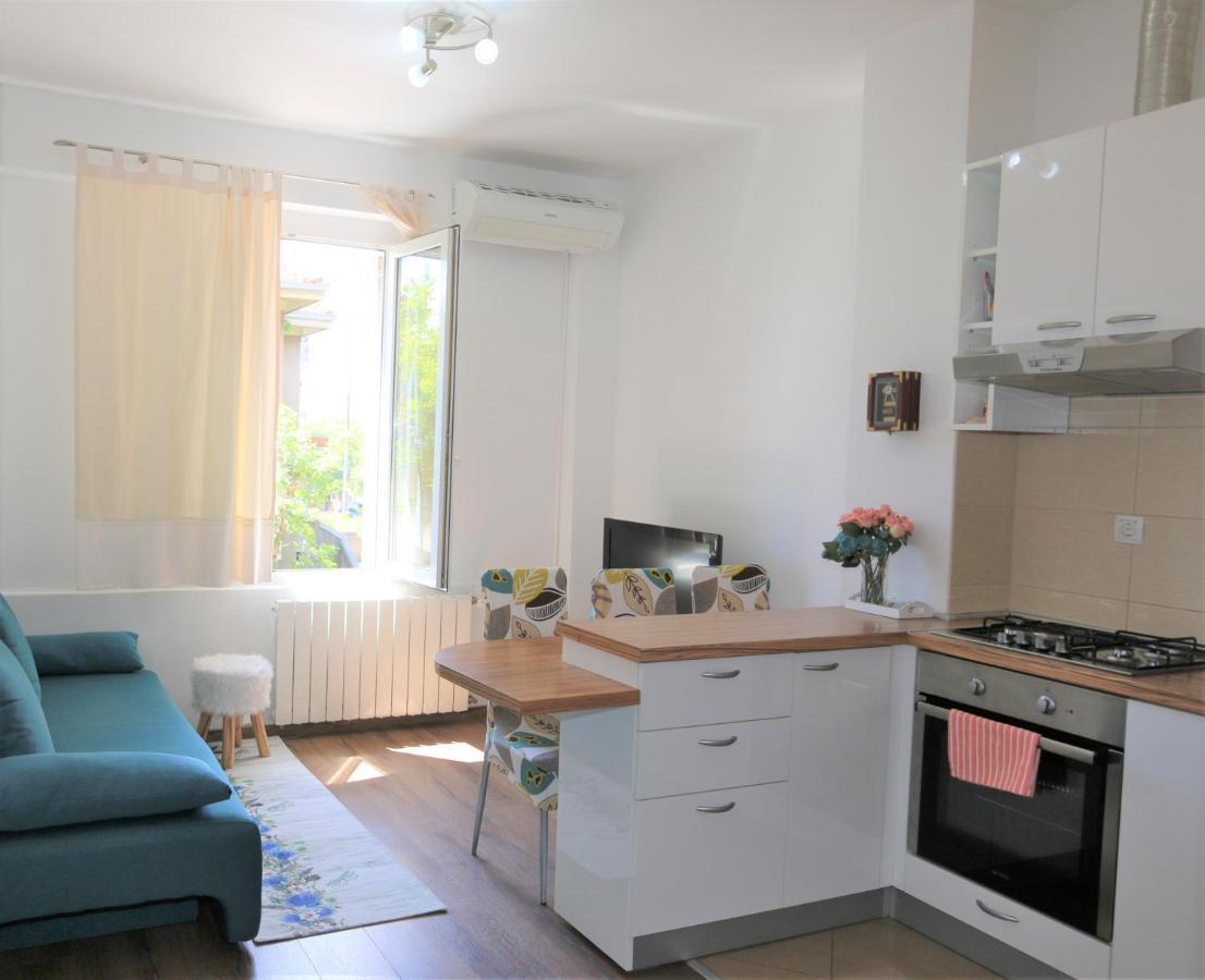 Apartment Krimeja غييكا المظهر الخارجي الصورة